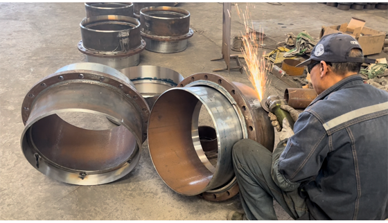 程翔旋轉(zhuǎn)補(bǔ)償器